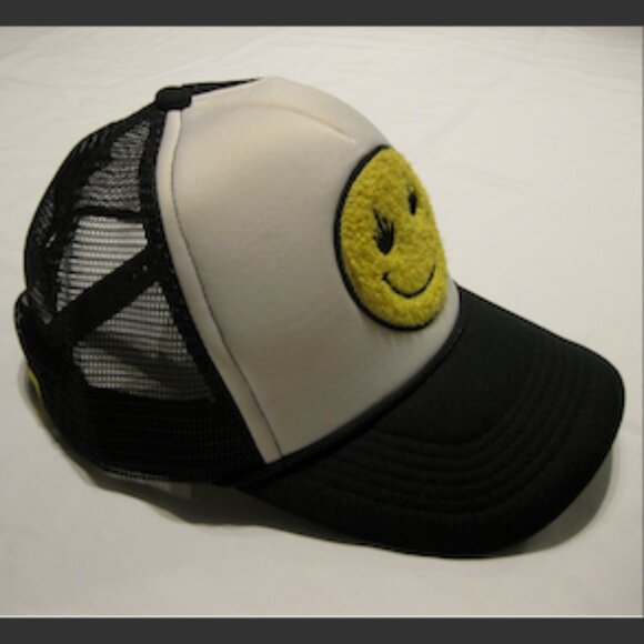 The Artist Collective "Birdies" Black & White Trucker Hat- OS (Brand New!)Unisex - Picture 2 of 16